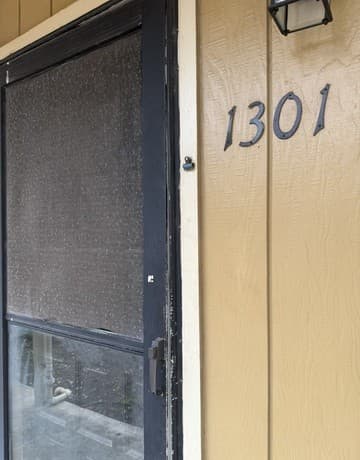 923 Vance Jackson Unit 1301 — photo 2