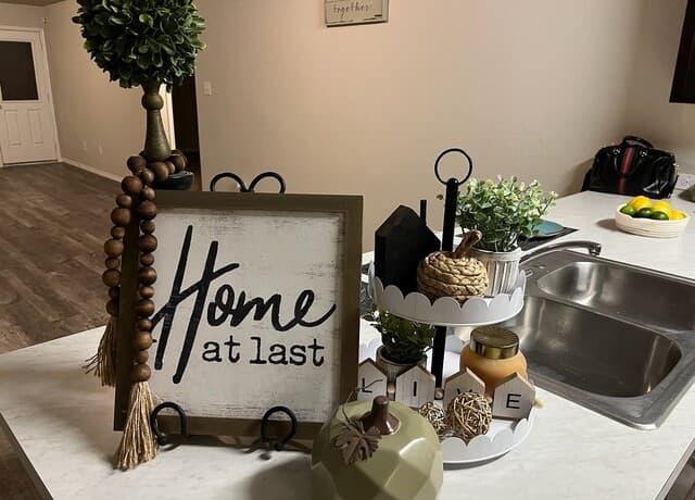 8507 Amistad Cove — photo 4