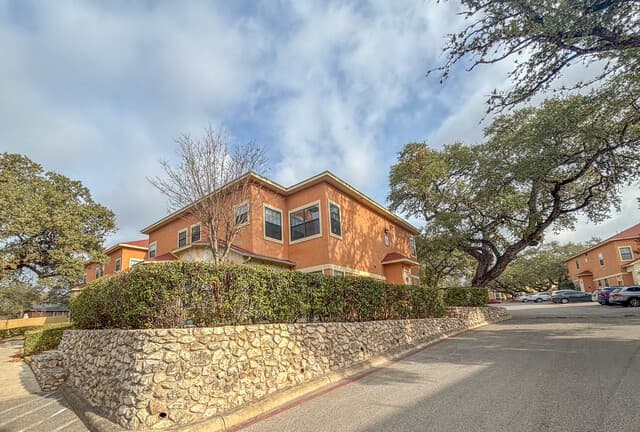 6160 Eckhert Rd Unit 607 — photo 2