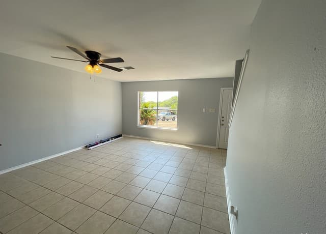 5938 Hidden Glade — photo 3