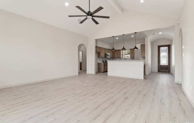 571 Deep Water — photo 2