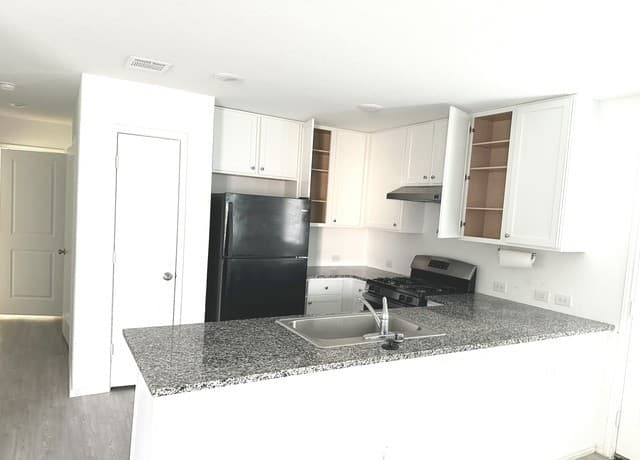 2819 Gustavo Dr — photo 4