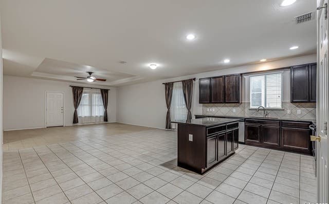 3727 Painted Tracks — photo 5