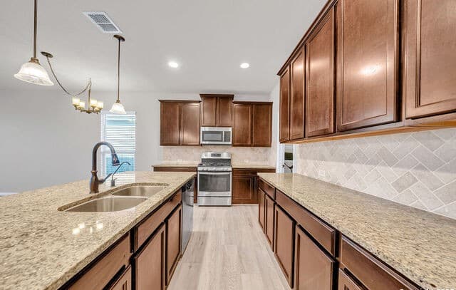 10423 Francisco Way — photo 4