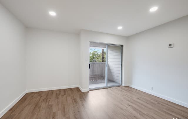 340 Montclair Unit 205 — photo 4