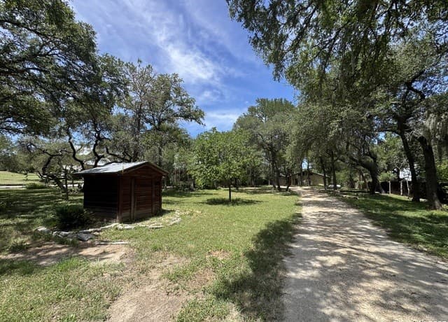 7055 Old Spring Branch Rd — photo 2