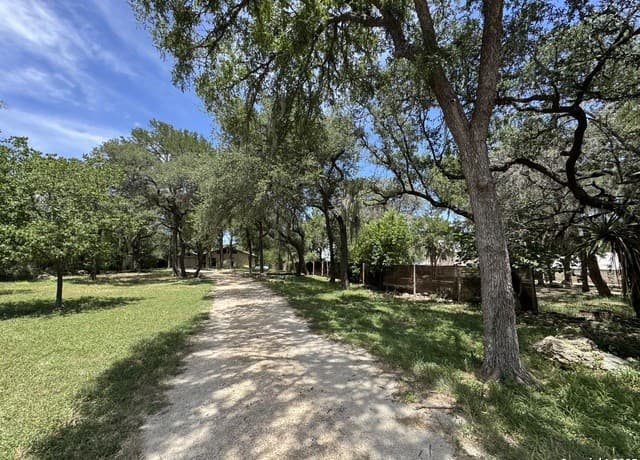 7055 Old Spring Branch Rd — photo 3