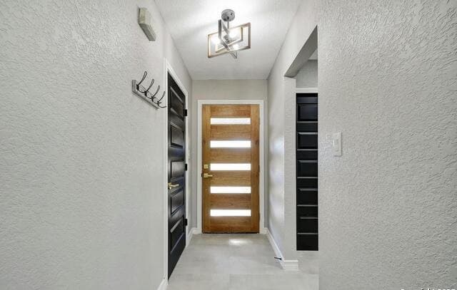 826 Chevy Chase Dr — photo 2