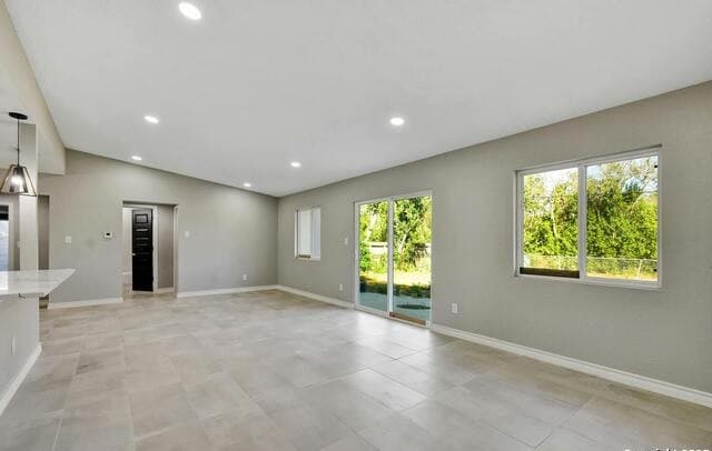 826 Chevy Chase Dr — photo 3