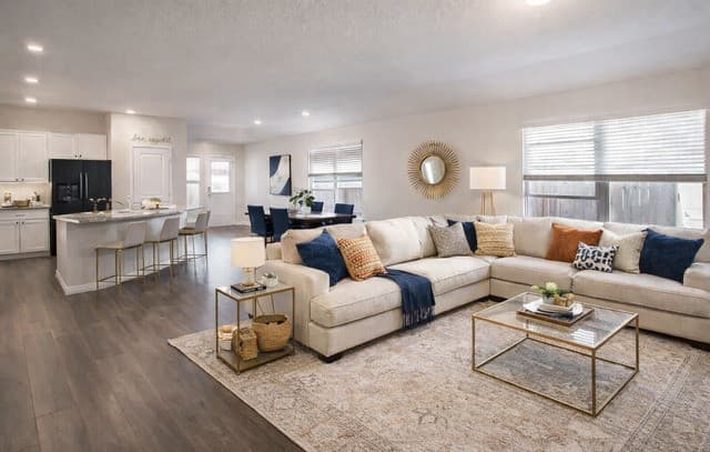 4-bedroom rental at 258 Empress Brilliant in San Antonio, TX — photo 4