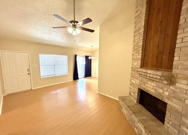 8906 Amber Dusk — photo 4