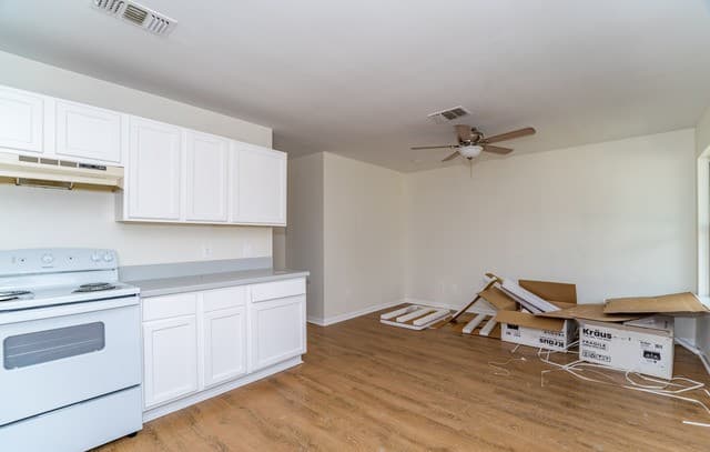 610 Virginia Unit 2 — photo 3