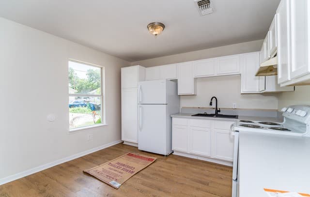 610 Virginia Unit 2 — photo 5