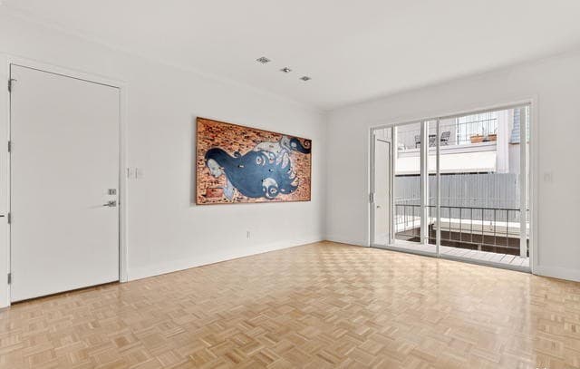 7707 Broadway Unit 12 — photo 2