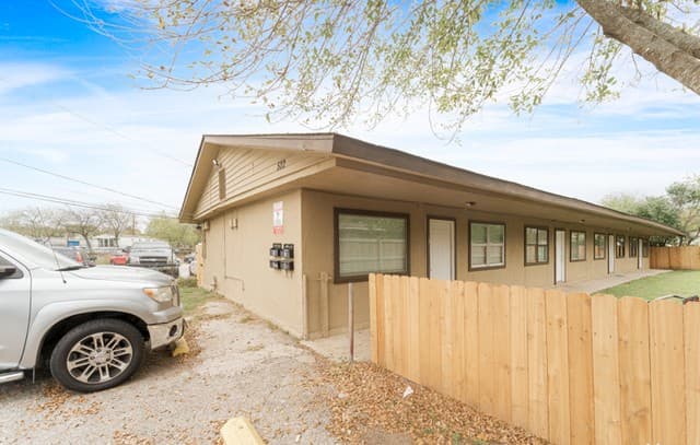 2-bedroom rental at 522 Altitude Unit 4 in San Antonio TX