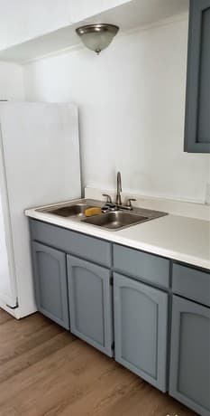 2-bedroom rental at 5113 Sierra Unit 3 in San Antonio, TX — photo 4