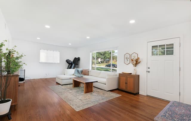 534 Cosgrove St — photo 5