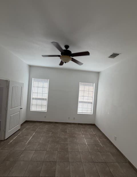 114 Grosvenor — photo 5