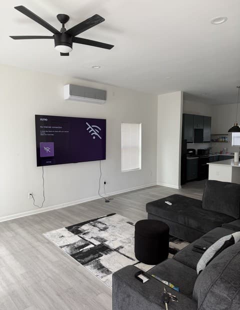 147 Vine — photo 3