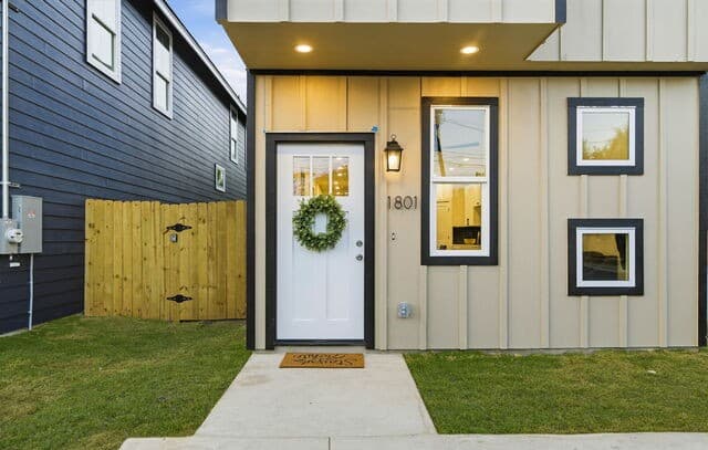 1801 W Southcross Blvd — photo 3