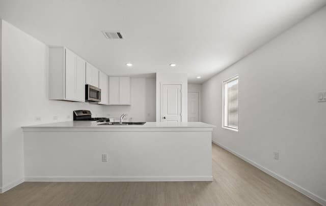 8511 Willow Crossing — photo 4