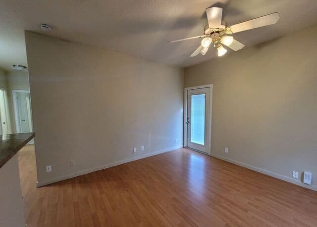 10911 Baltic Dr Unit 202 — photo 2