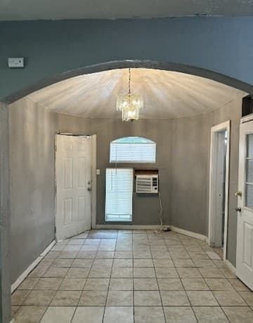 507 Cantrell Unit B — photo 1