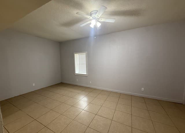 351 Cortez Unit 1 — photo 5