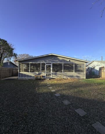 3134 Kiowa St — photo 2