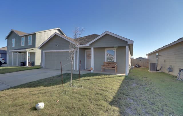 4-bedroom rental at 116 Aidan Trl in Fredericksburg TX