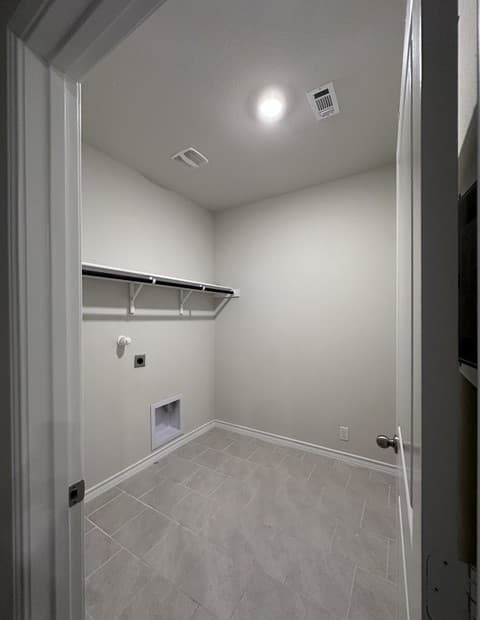 4-bedroom rental at 21328 Ruby in San Antonio, TX — photo 4