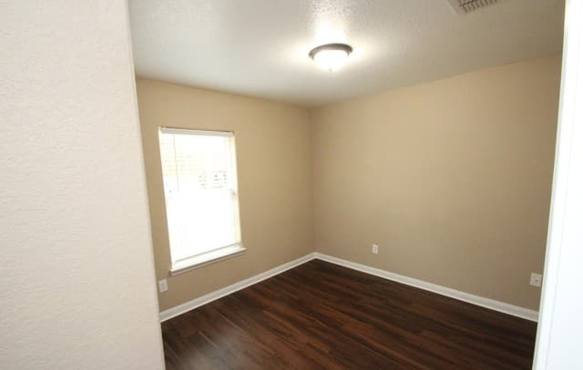 3903 Southern Field — photo 5