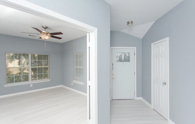 3-bedroom rental at 9522 Sun Mill in San Antonio, TX — photo 3