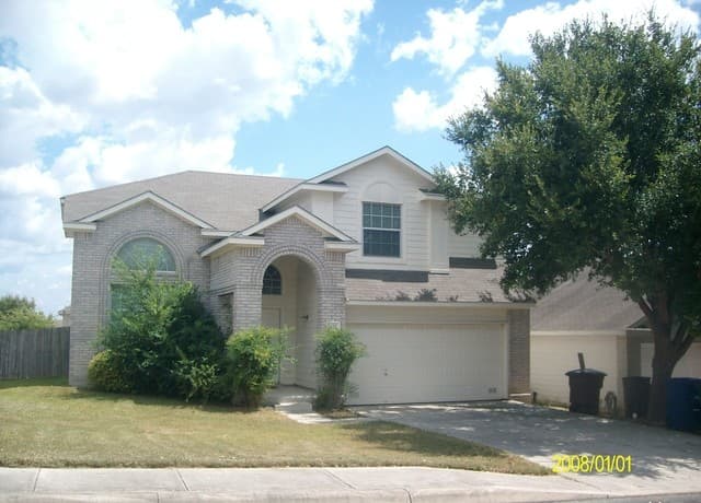 3-bedroom rental at 1122 Cockroft in San Antonio TX