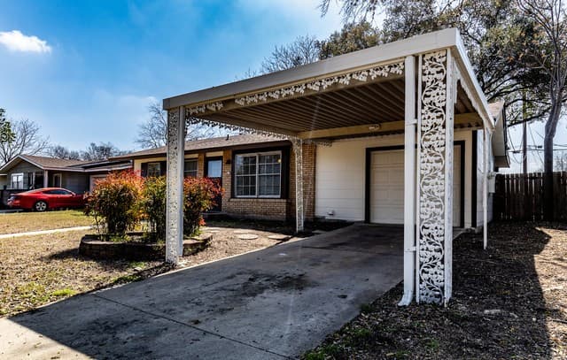 1006 Sumner Dr — photo 2