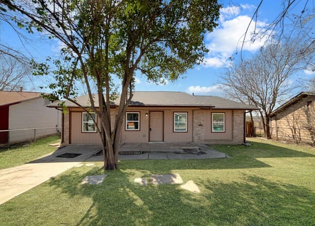 3-bedroom rental at 8905 Seacliff St in San Antonio TX