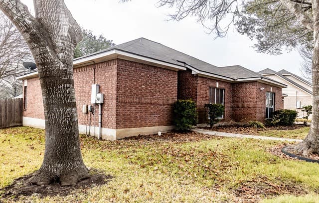 1628 Bench Trl — photo 2