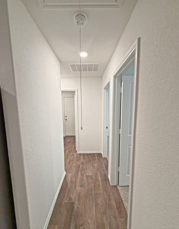 4-bedroom rental at 5131 Blind Shot in San Antonio, TX — photo 2