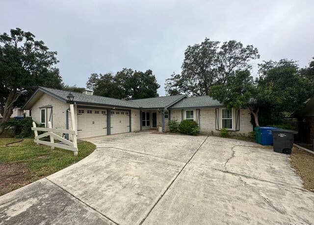 3643 Richwood — photo 2