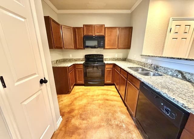 6412 Attucks Ln — photo 5