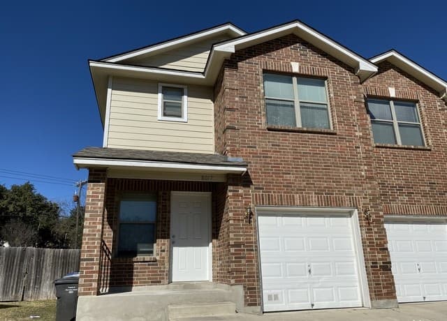 3-bedroom rental at 8017 Santa Catalina in San Antonio TX