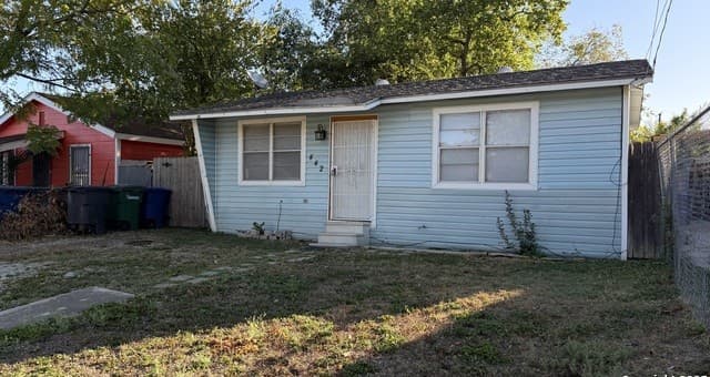 442 SW 41st — photo 1