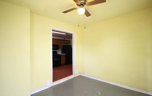 314 E Glenview Dr — photo 4