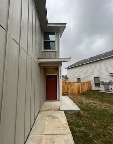 3-bedroom rental at 13851 Enzo Gate Unit 101 in San Antonio, TX — photo 5