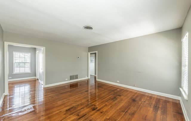 553 Club Dr Unit 4 — photo 3