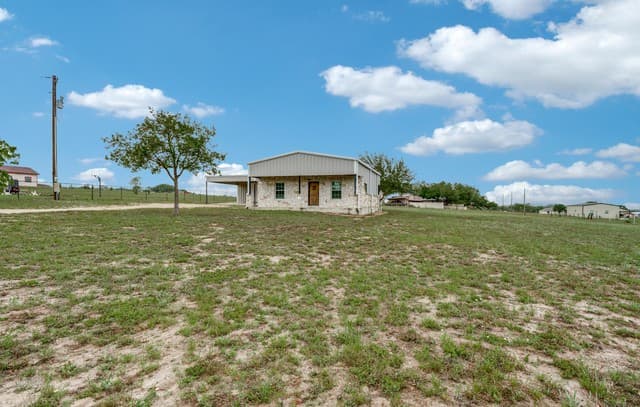 429 Quail Hollow Dr — photo 1