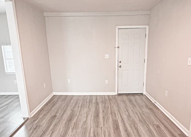 232 Cornell Unit 202 — photo 3