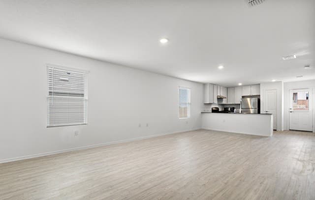 10507 Padron Bend — photo 5