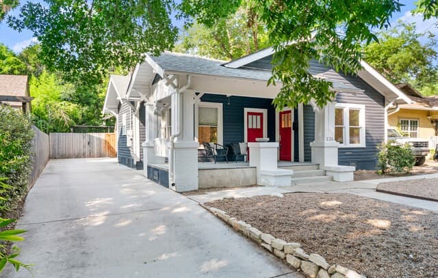 126 Armour — photo 3