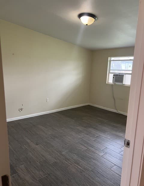 4419 N Hein Unit 3 — photo 5